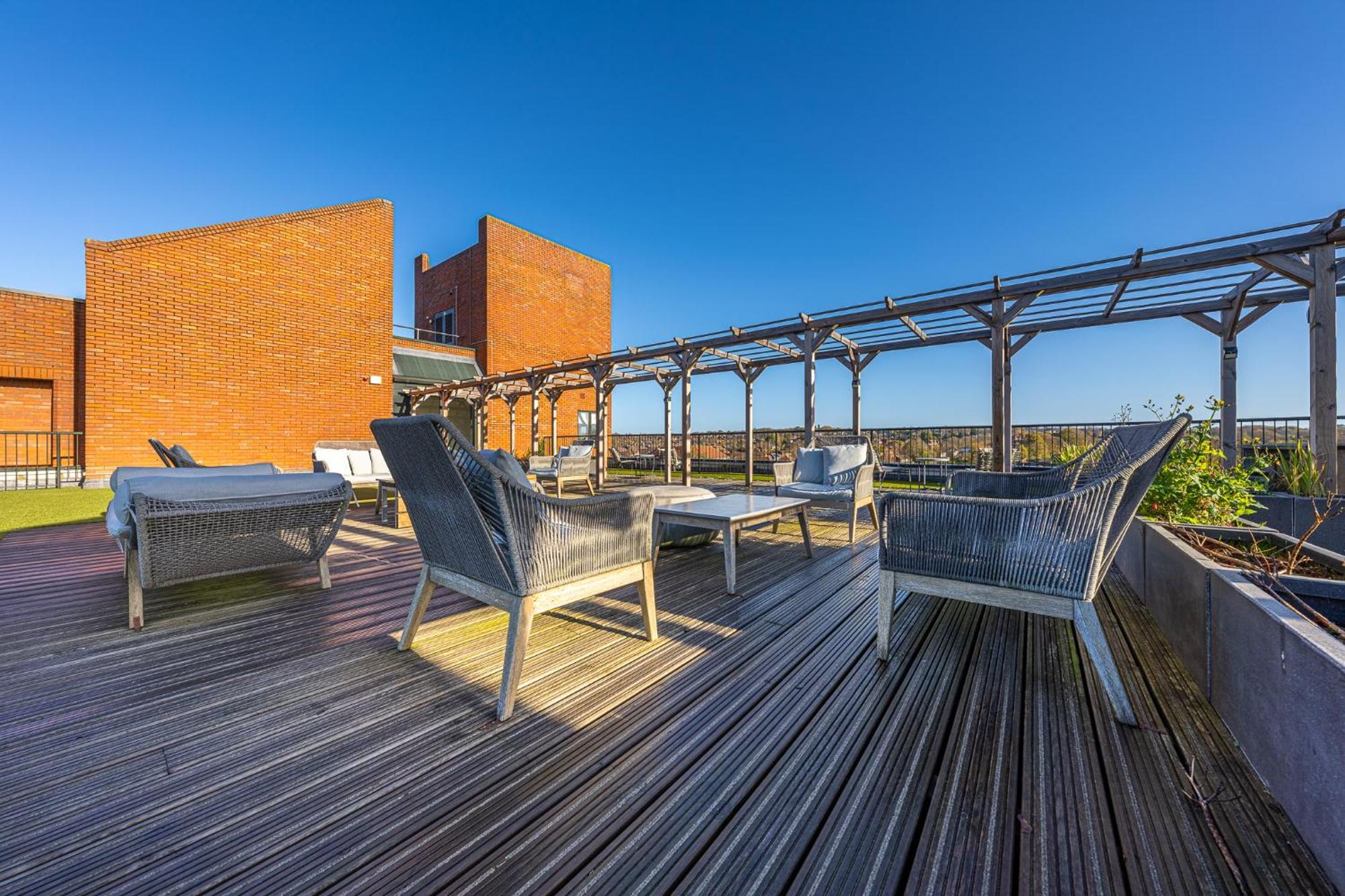 Luxury 1 Bedroom Serviced Apartment With Roof Terrace & Gym Stevenage Exterior photo